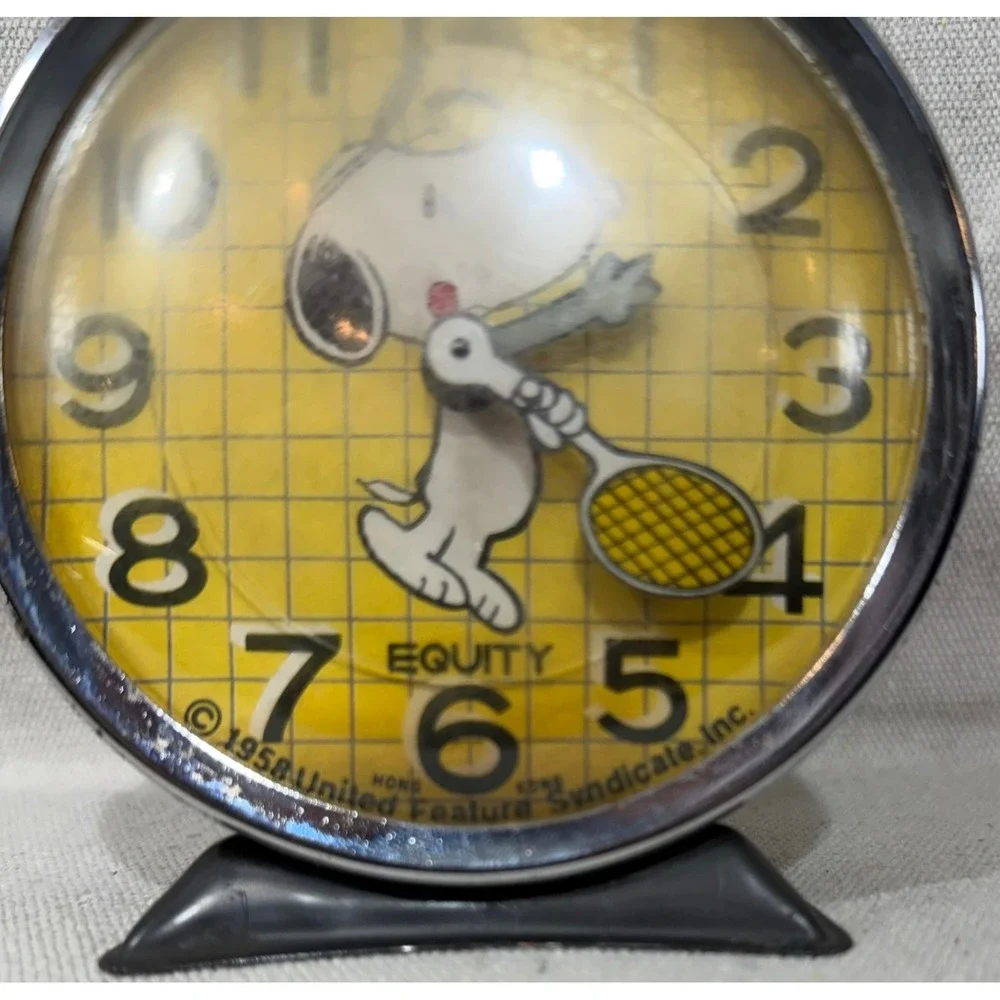 Vintage Equity Snoopy Tennis Alarm Clock Peanuts 1958 United Feature Syndicate